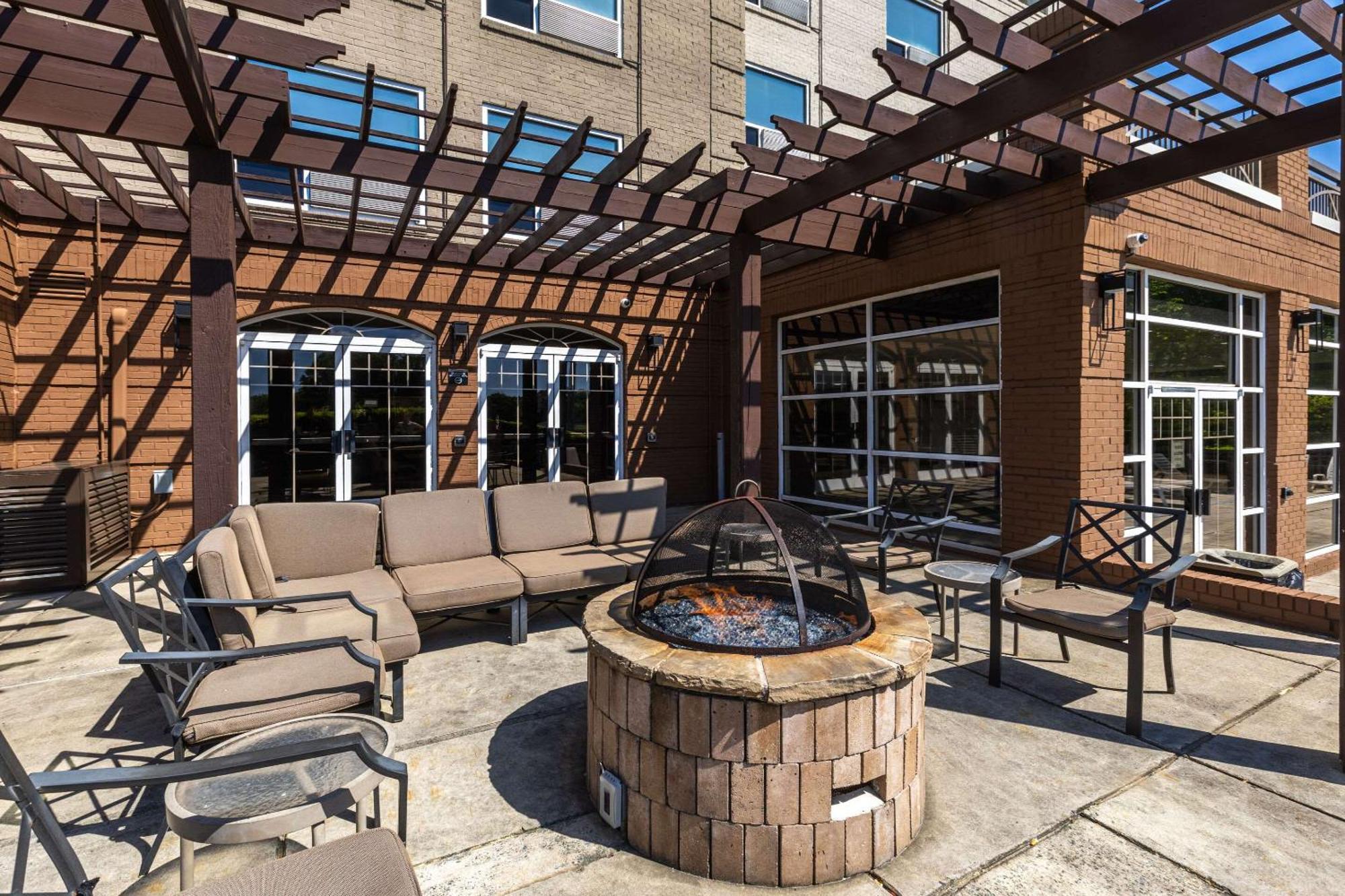 Country Inn & Suites By Radisson, Lake Norman Huntersville, Nc Экстерьер фото