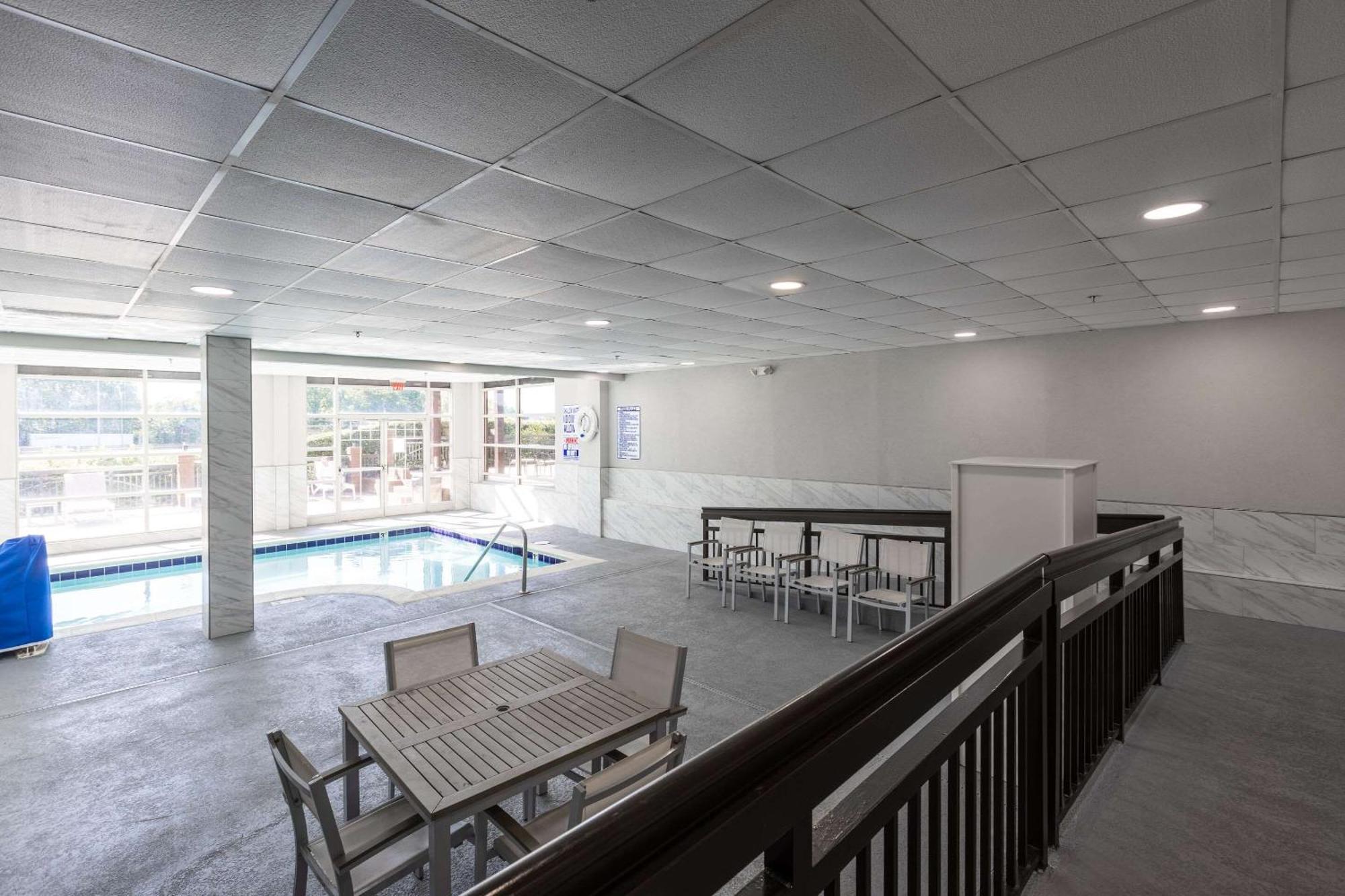 Country Inn & Suites By Radisson, Lake Norman Huntersville, Nc Экстерьер фото